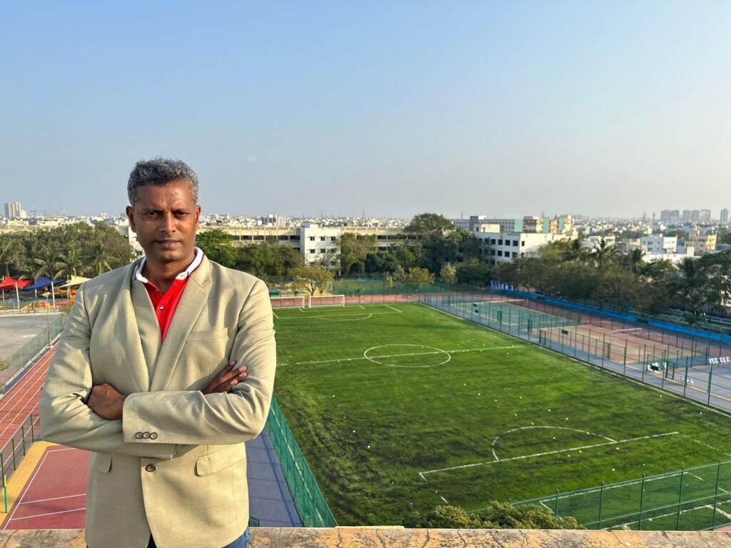Artificial sports turf