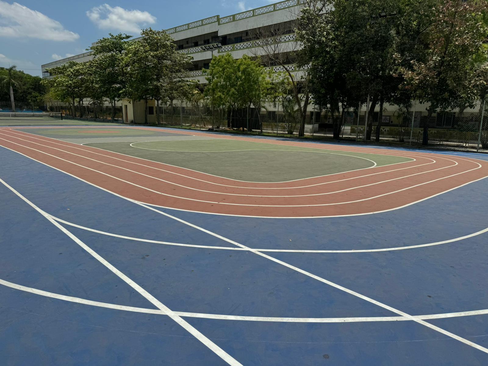 Athletic running track flooring