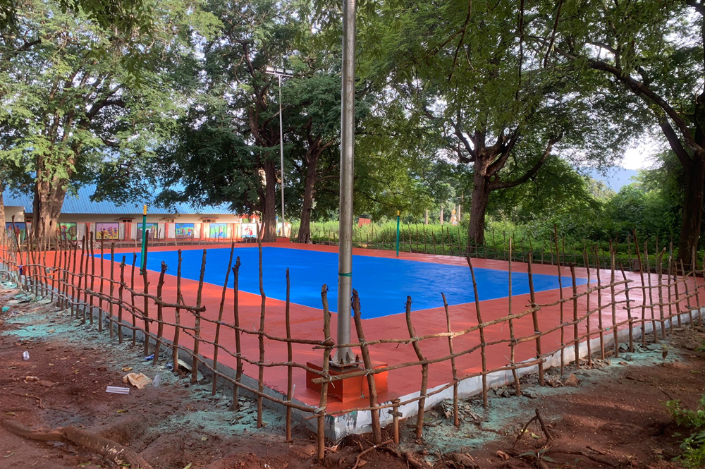 PU sports flooring installation